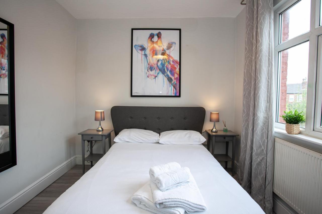 The Safari House - Your Ultimate Relaxation Destination Manchester Dış mekan fotoğraf